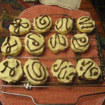 A dozen Limey Joneses